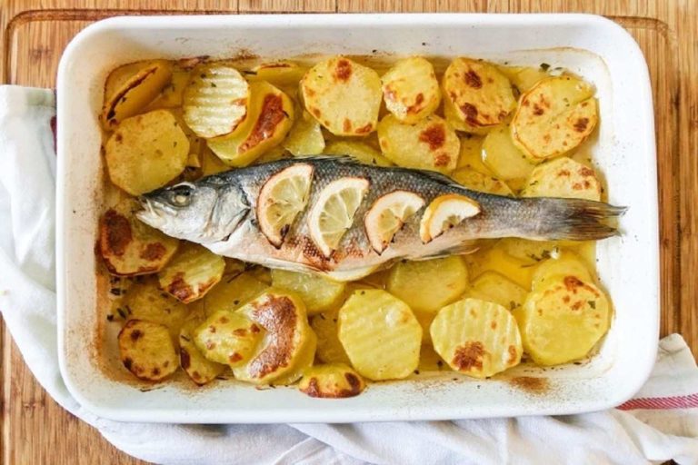 Spigola Al Forno Con Patate E Limone Burrofuso