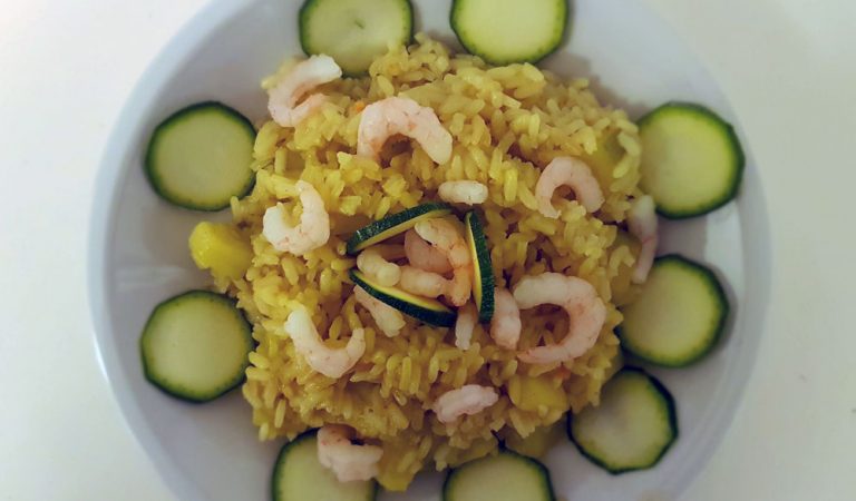 Risotto zucchine e gamberetti, un classico Risotto zucchine e gamberetti, un classico