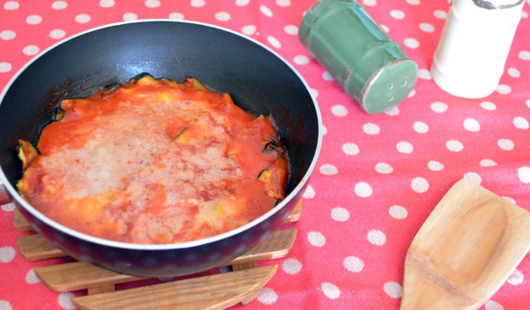 Parmigiana di zucchine, leggera e in padella Parmigiana di zucchine, leggera e in padella
