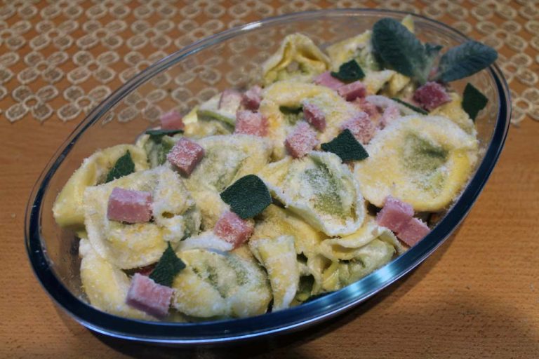 Tortellini Panna E Prosciutto Gratinati Al Forno - BurroFuso