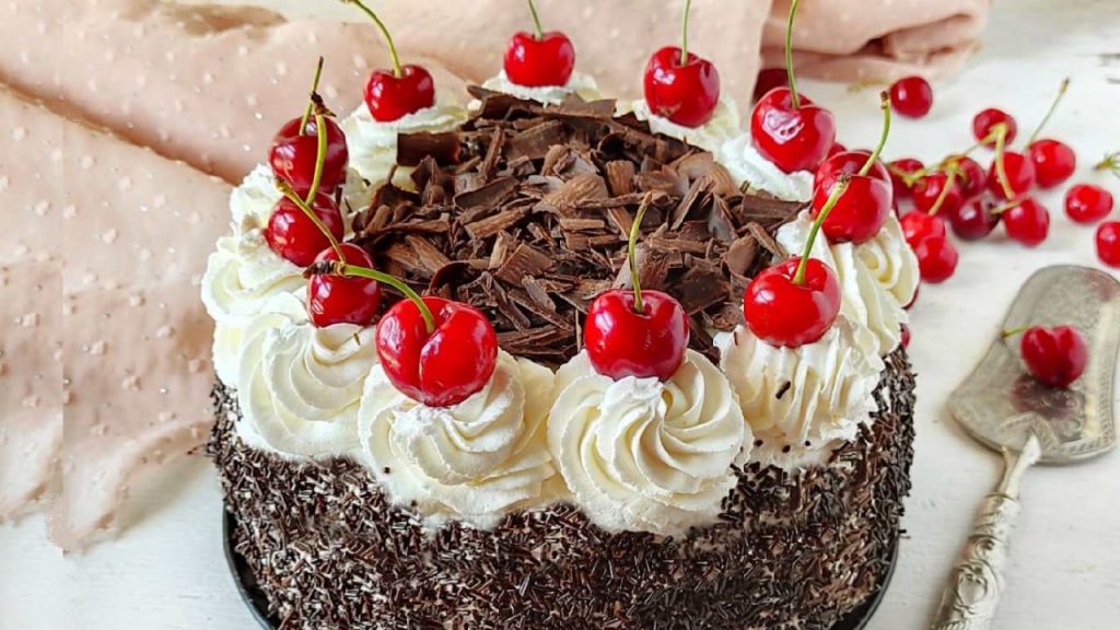 Torta Foresta Nera La Ricetta Del Famoso Dolce Al Cioccolato Che Viene